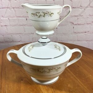 International Silver Company 326 Springtime Covered Sugar and Creamer Set